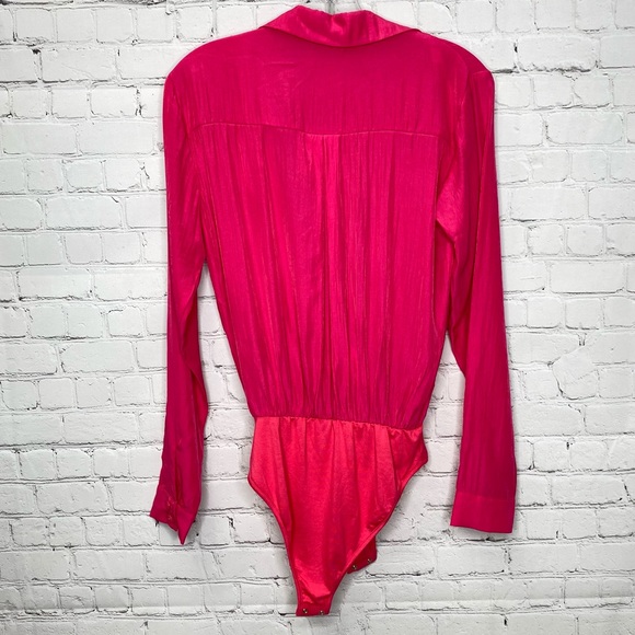 NEW Revolve x Superdown Women Hot Pink Presley Surplice Bodysuit X-Small XS - Picture 12 of 12